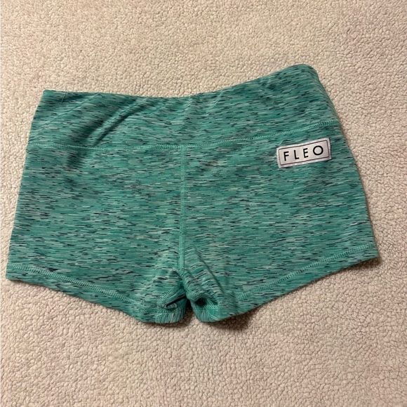 FLEO Heathered Teal Blue Green Bike Shorts Booty Workout CrossFit Athletic - Picture 1 of 9